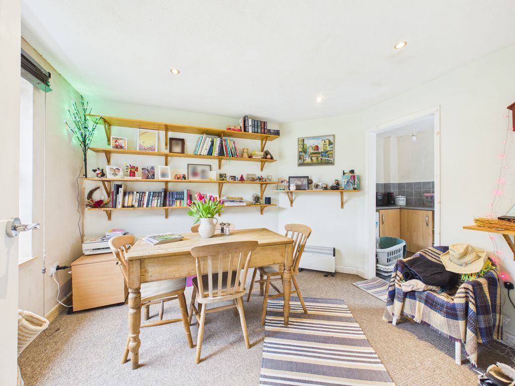 Property photo 2 of 15 Dining Room