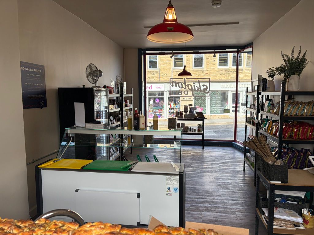 Property photo 3 of 13