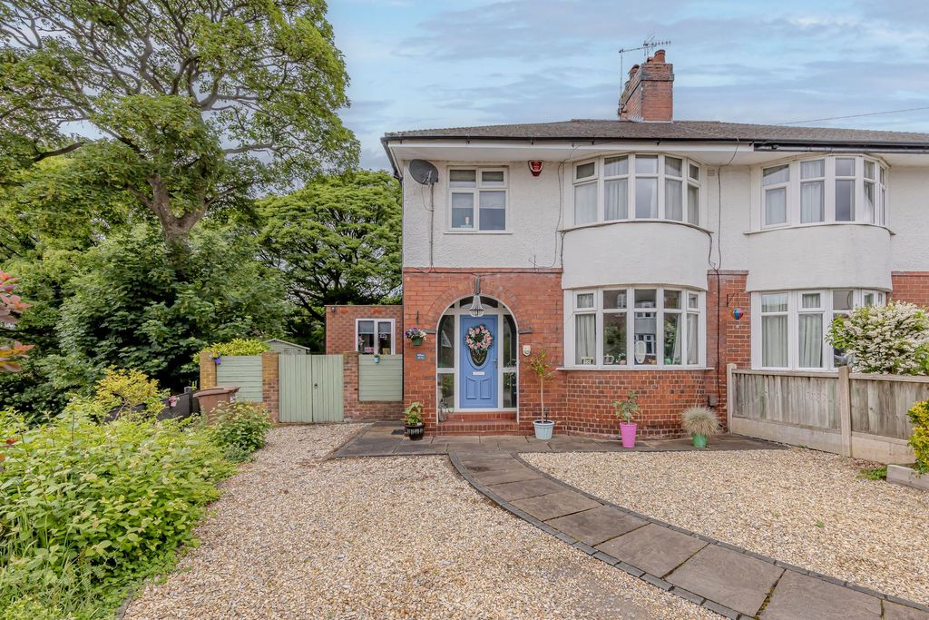 Property photo 1 of 26