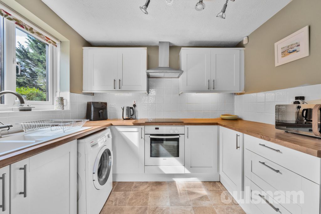 Property photo 3 of 14 Picture No. 11