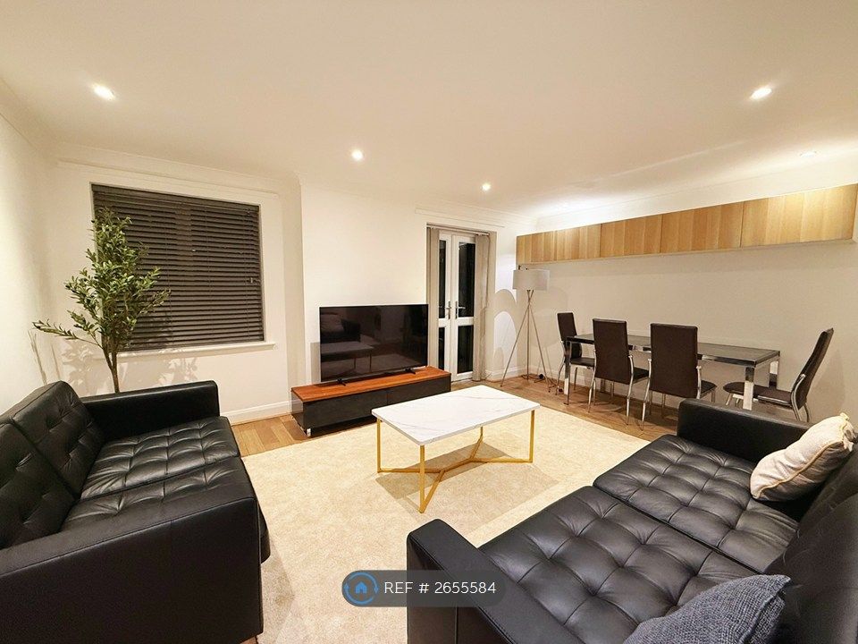 Property photo 1 of 31