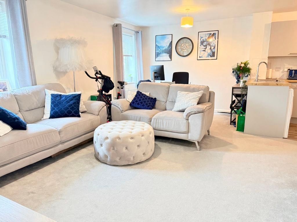 Property photo 3 of 10