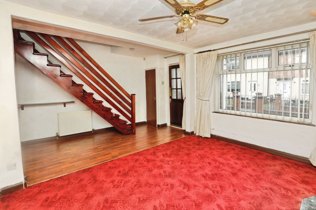 Property photo 2 of 15
