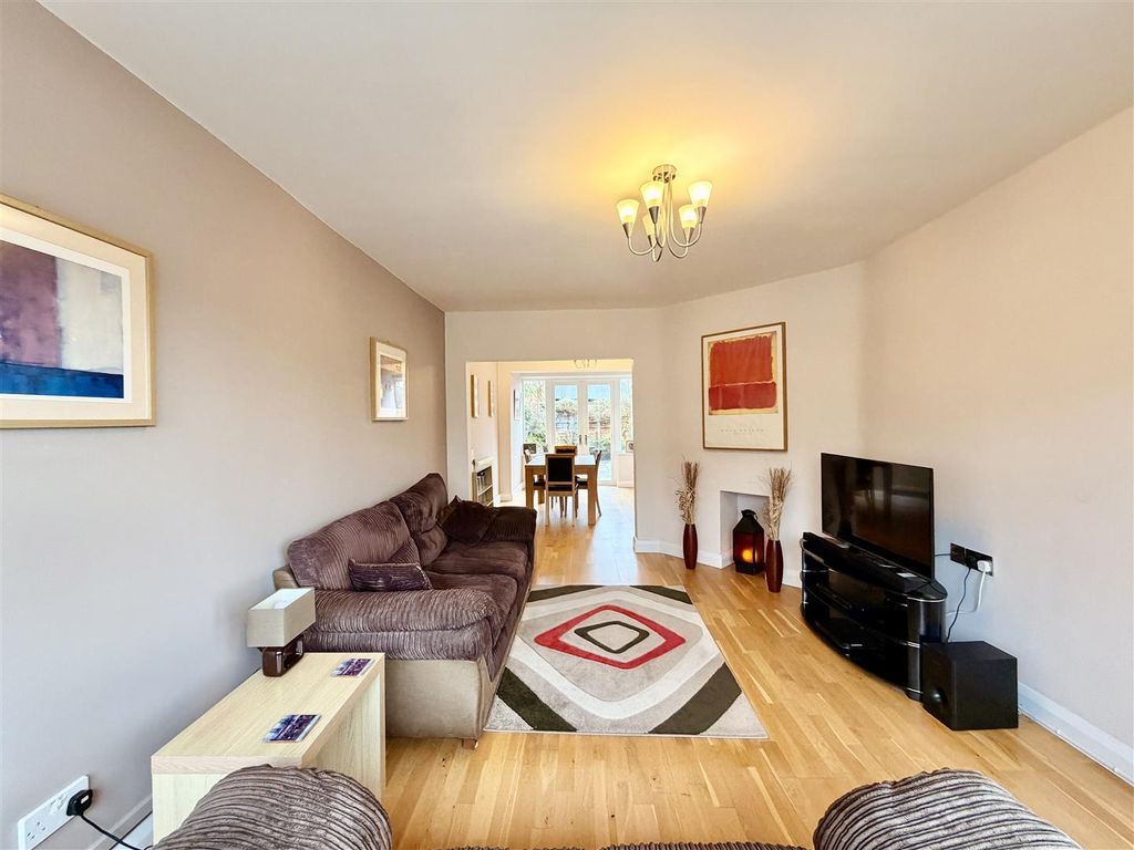 Property photo 3 of 22 3