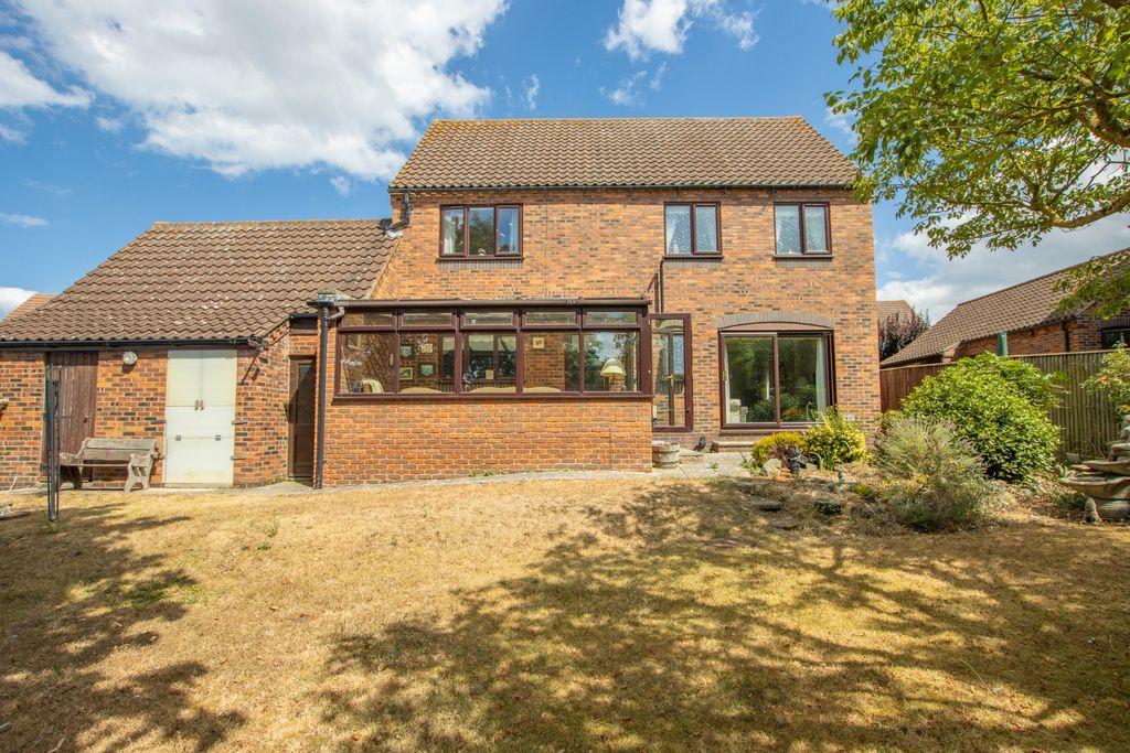 Property photo 2 of 34 5171602