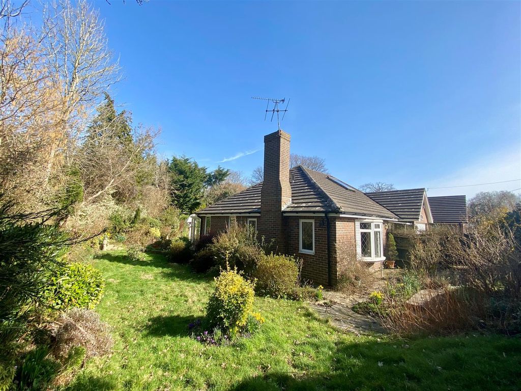 Property photo 2 of 17 Treetopsrg2.Jpg