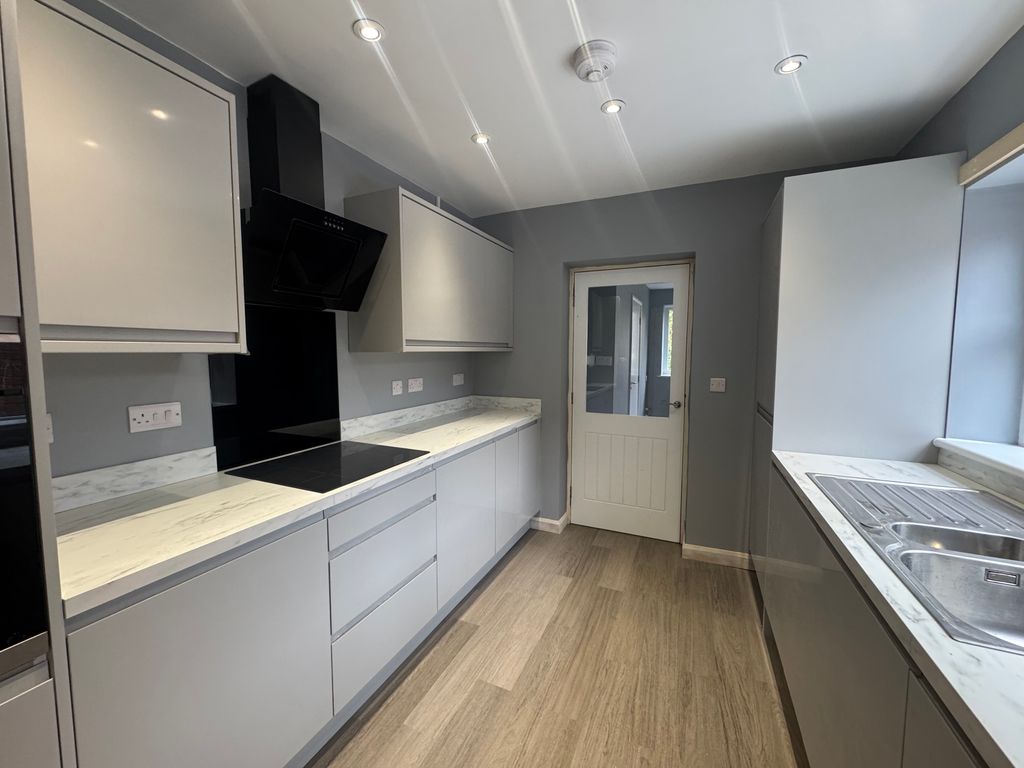 Property photo 2 of 18 Img_8819