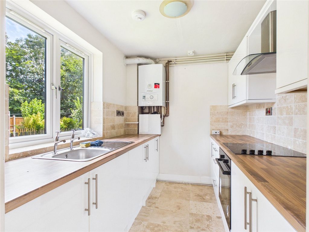 Property photo 2 of 10 Picture No. 04