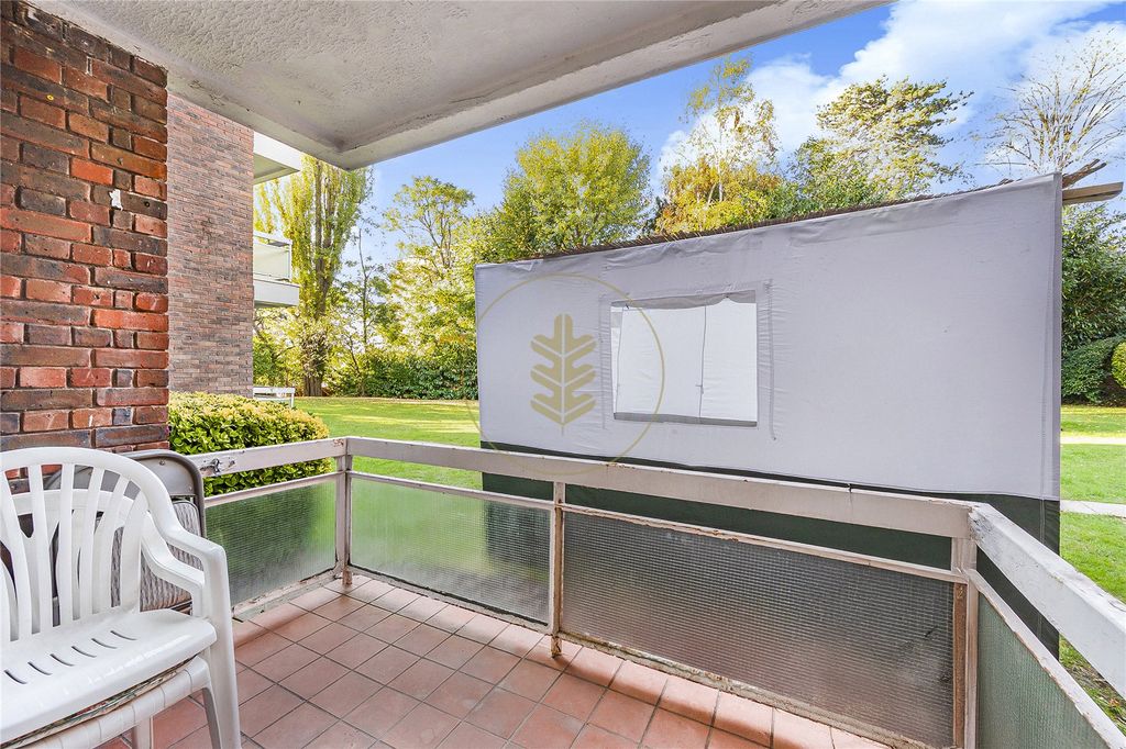 Property photo 3 of 15 Picture No. 02