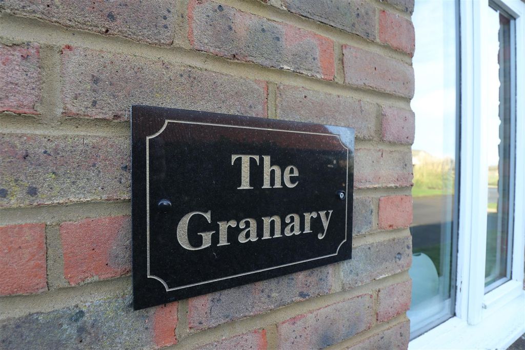 Property photo 3 of 16 Img_6245.Jpeg