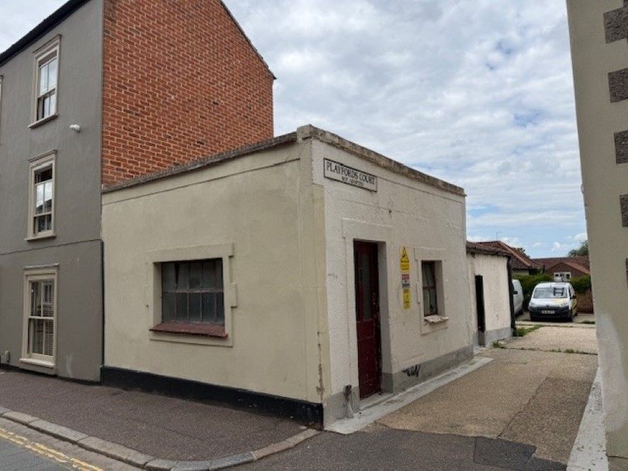 Property photo 1 of 6