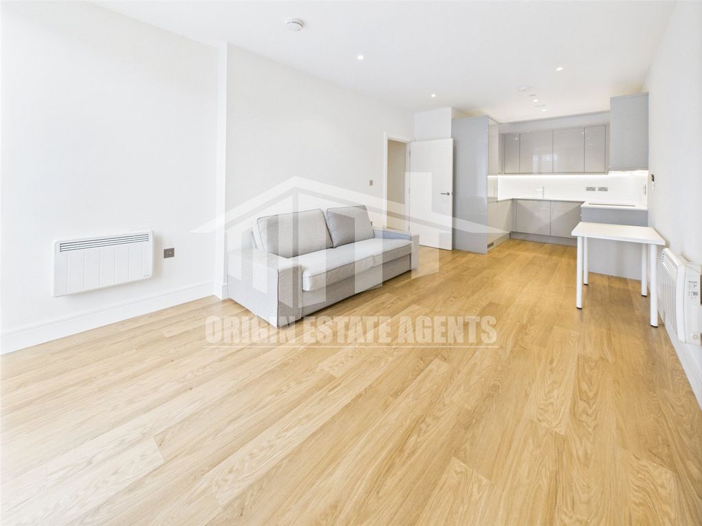 Property photo 3 of 15 Picture No. 51