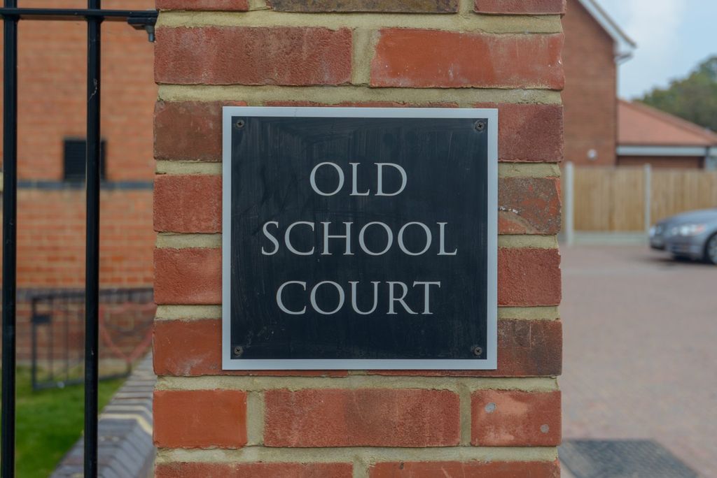 Property photo 3 of 45 Picture No. 46