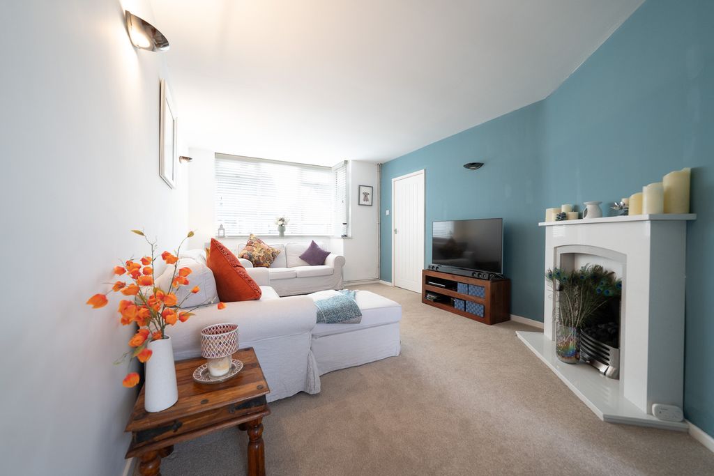 Property photo 3 of 19 Dsc02062