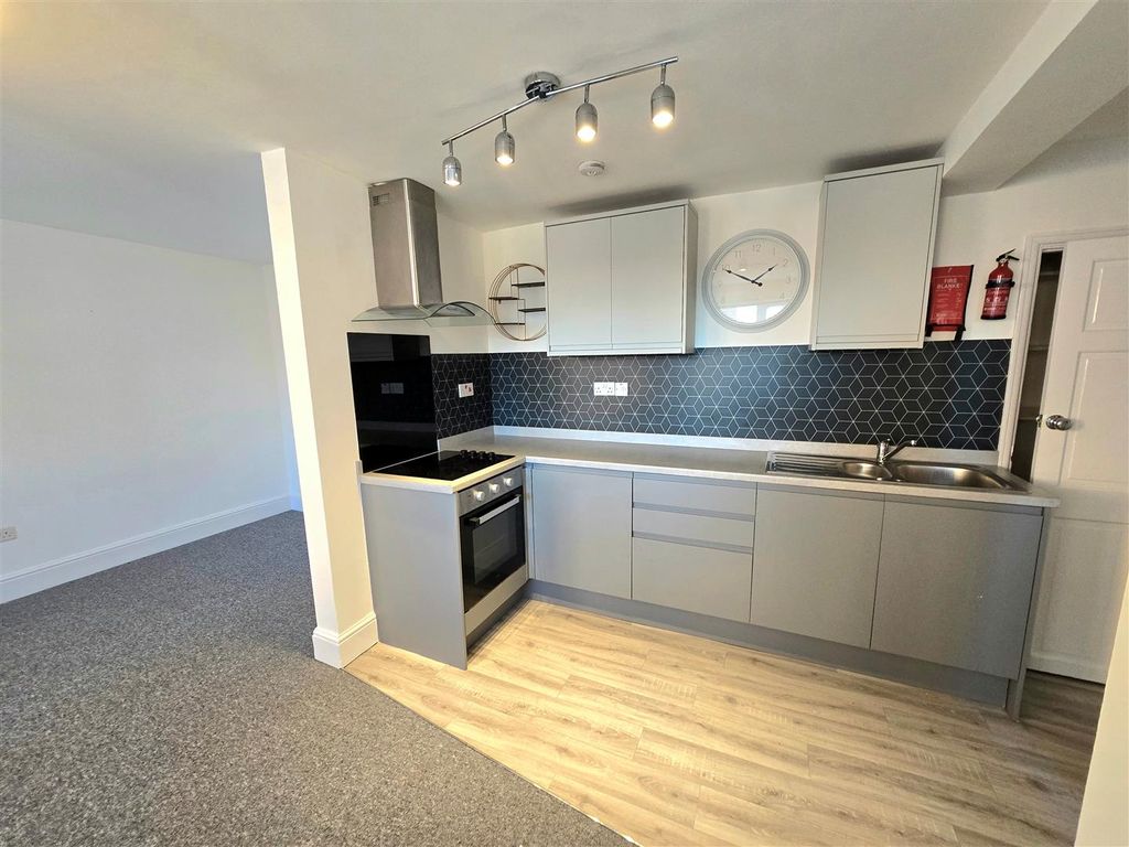 Property photo 2 of 11 Kitchen Area.Jpg
