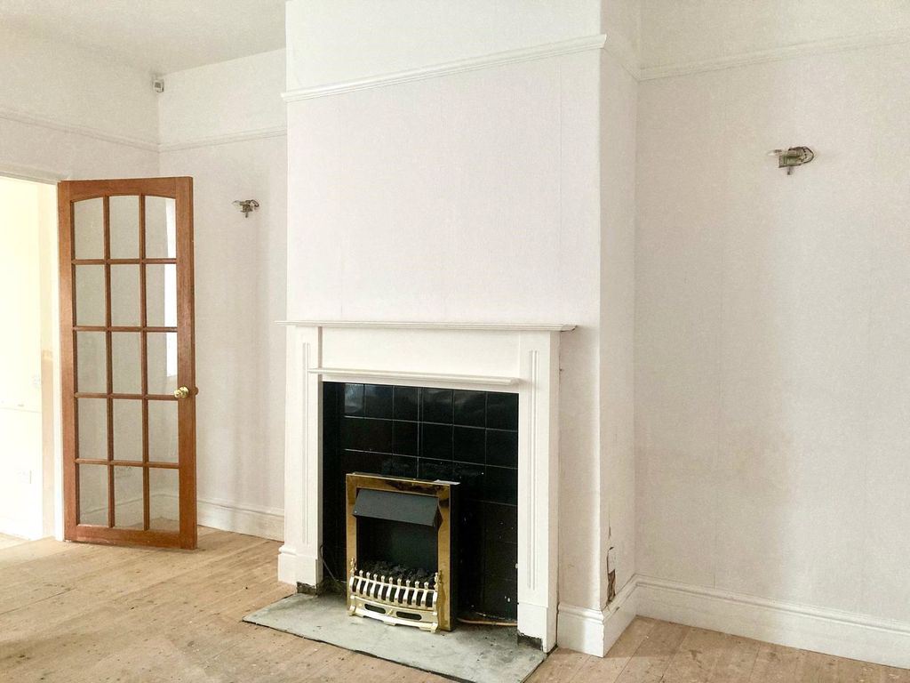 Property photo 3 of 9 Picture No. 12