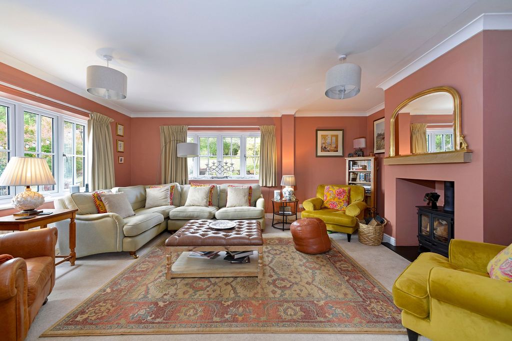 Property photo 3 of 25 Photo 3