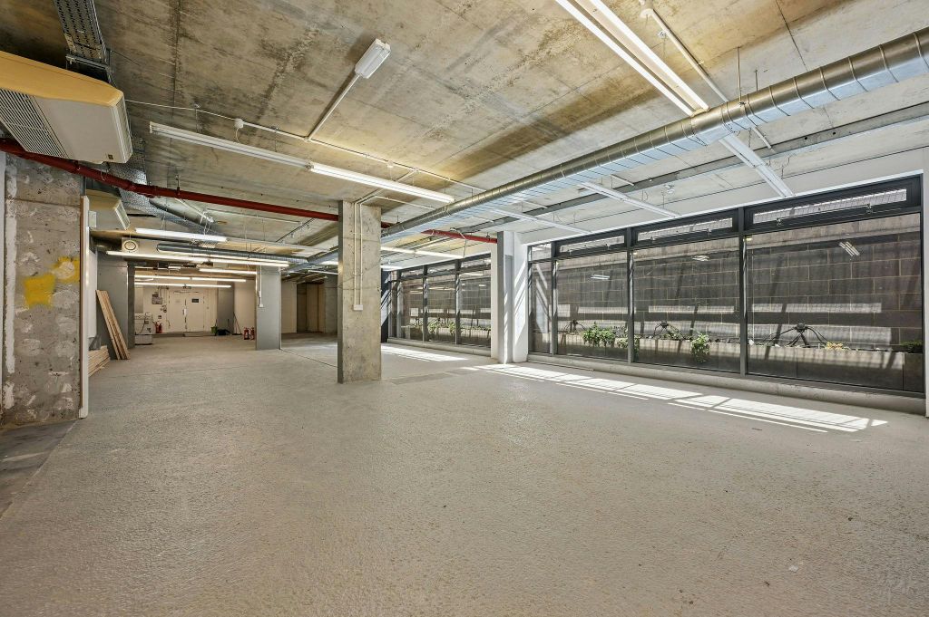 Property photo 2 of 7 Olbc8Orsmanroad5.Jpg