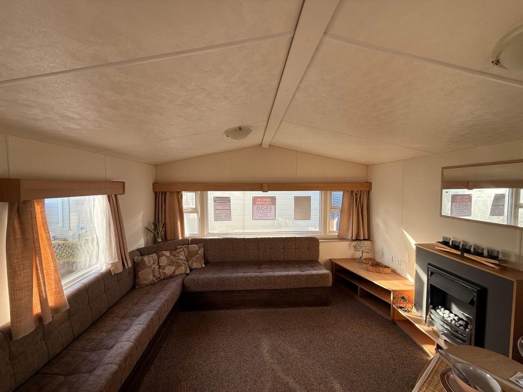 Property photo 1 of 6 Car0051100 - Static Caravan
