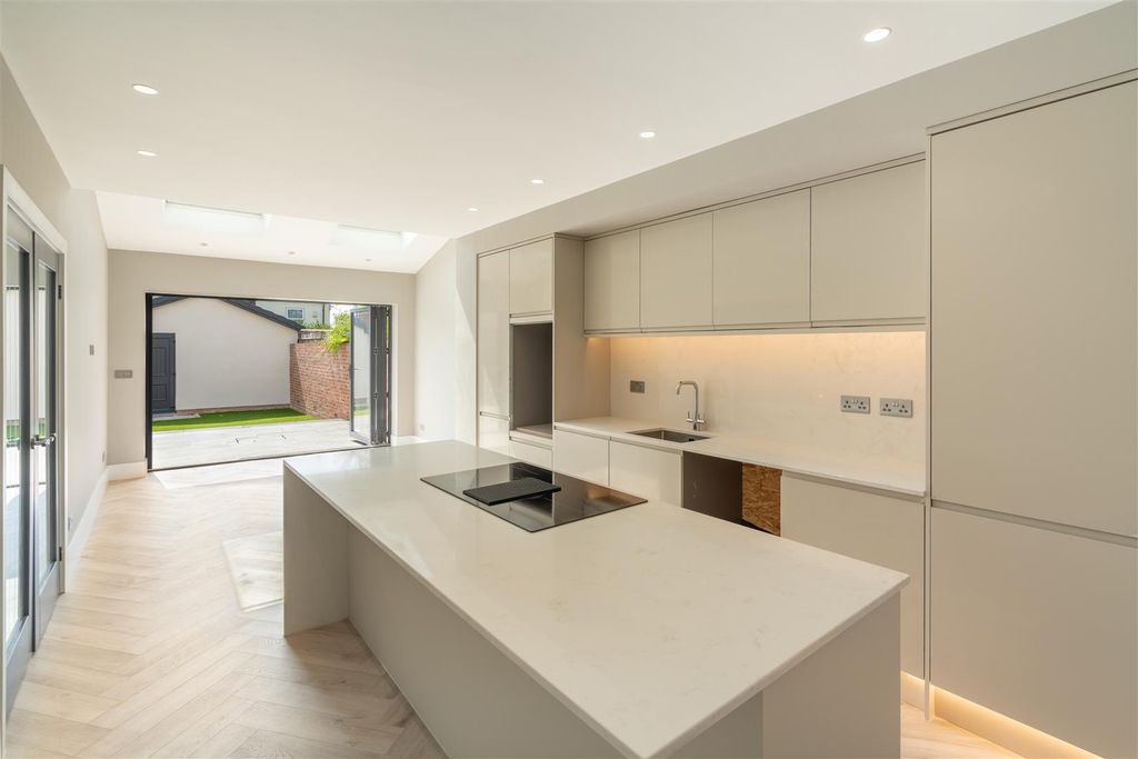 Property photo 2 of 21 _A7R0400-Hdr.Jpg