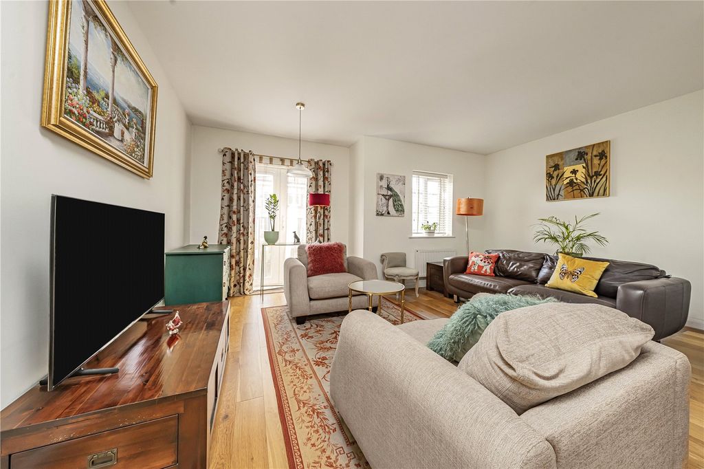 Property photo 2 of 9 Picture 2