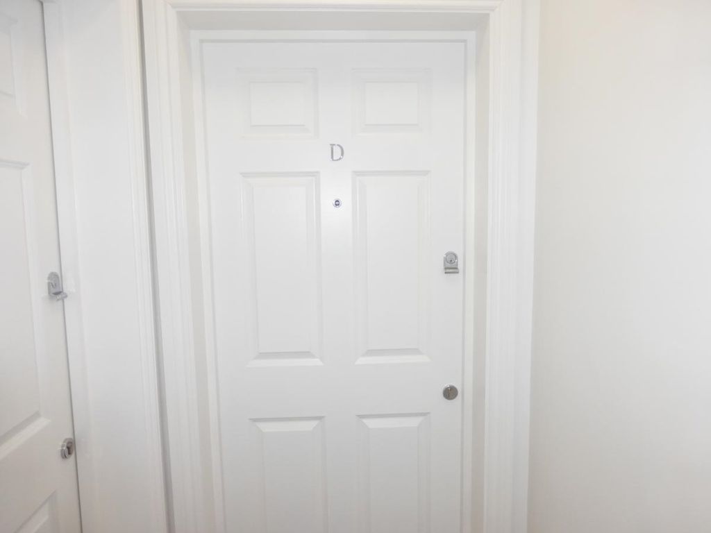 Property photo 2 of 12 P1060765