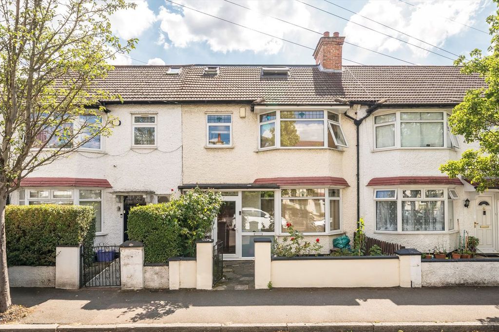 Property photo 1 of 12