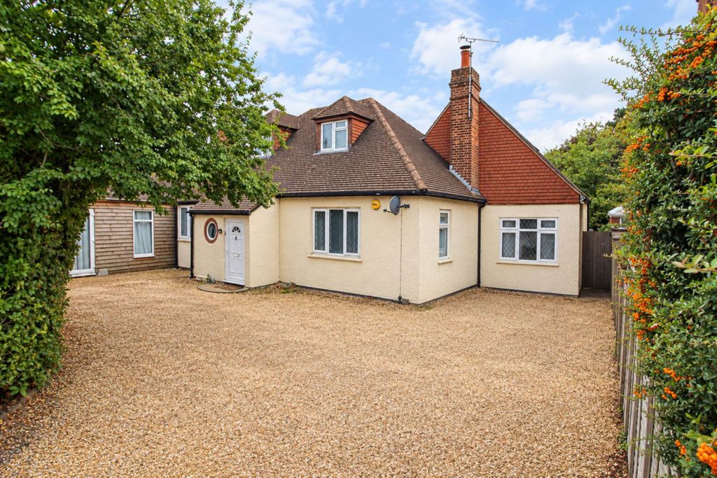Property photo 1 of 21