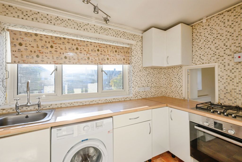 Property photo 2 of 14