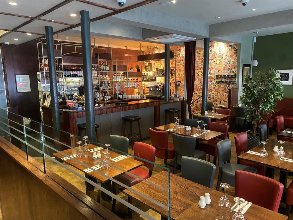 Property photo 3 of 6 Photo 2