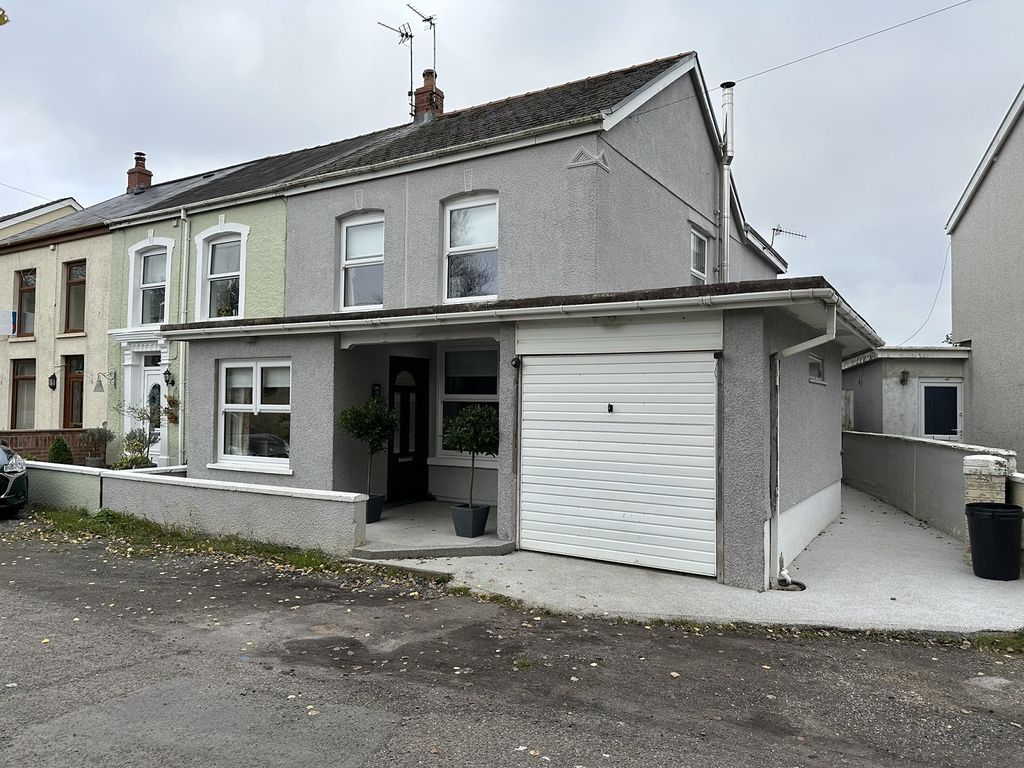 Property photo 1 of 19 Main Image