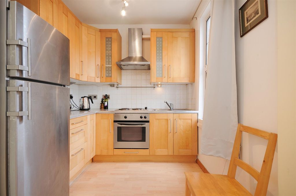 Property photo 3 of 4 Helliwell &amp; Co.