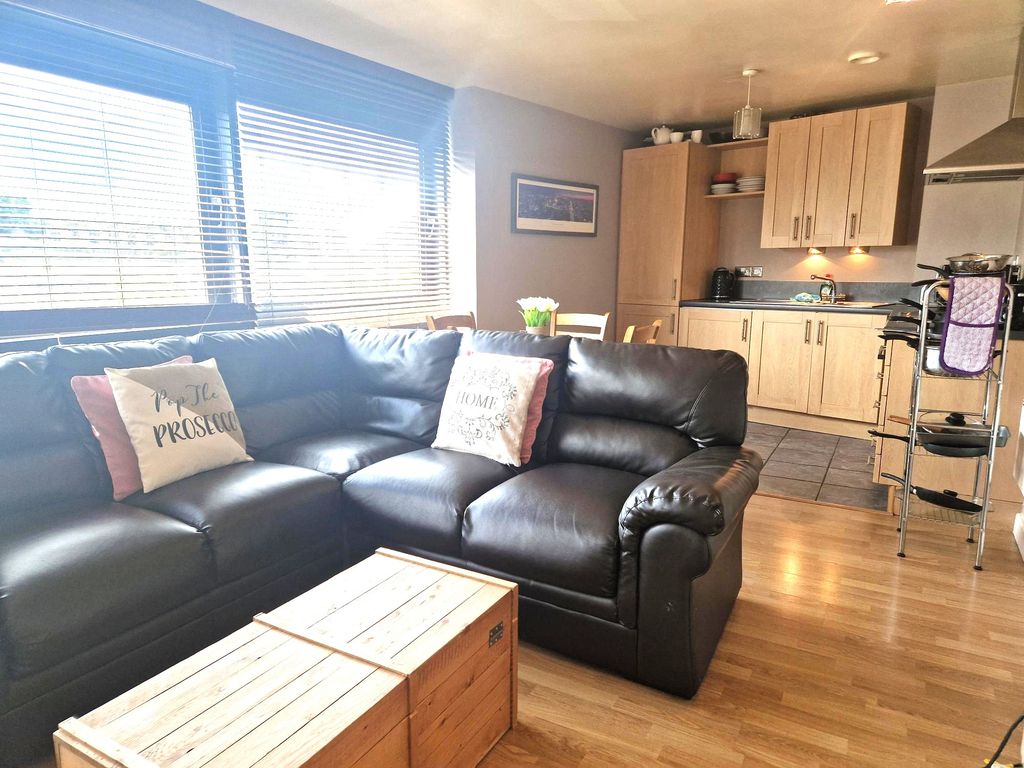 Property photo 1 of 11 Open Plan Lounge