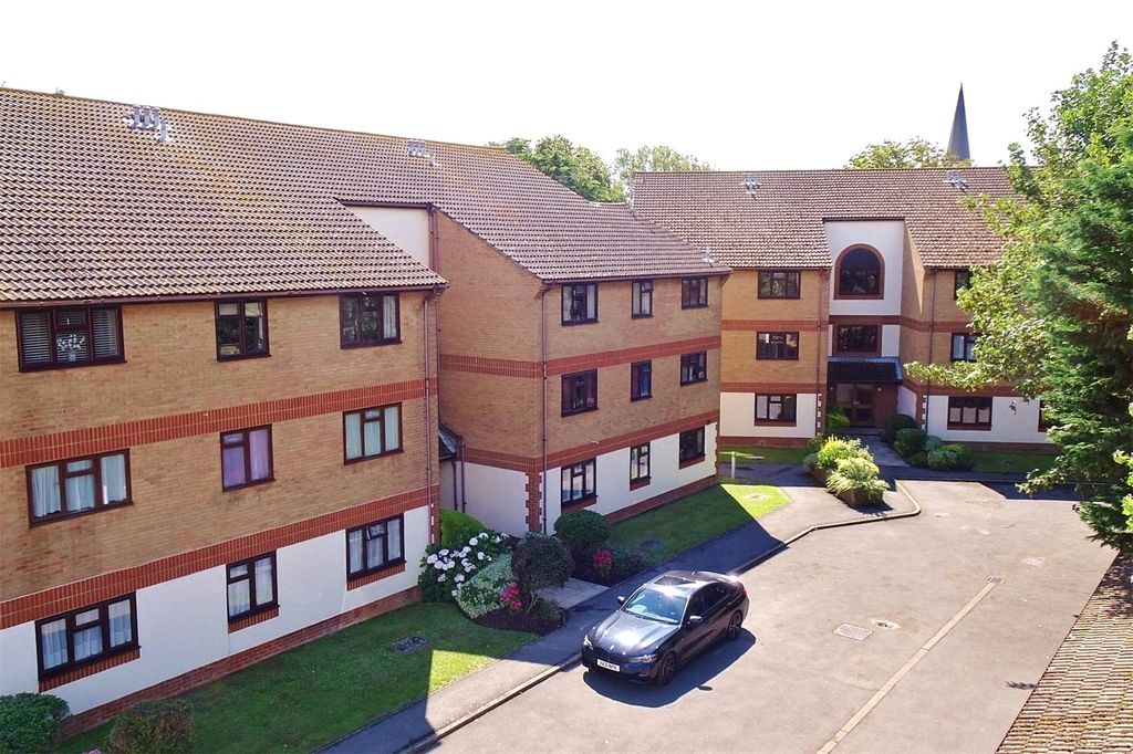 Property photo 1 of 13 Picture No. 02