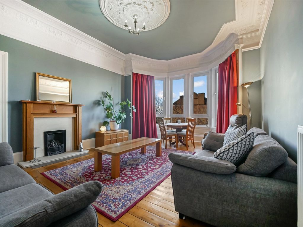 Property photo 2 of 19 2