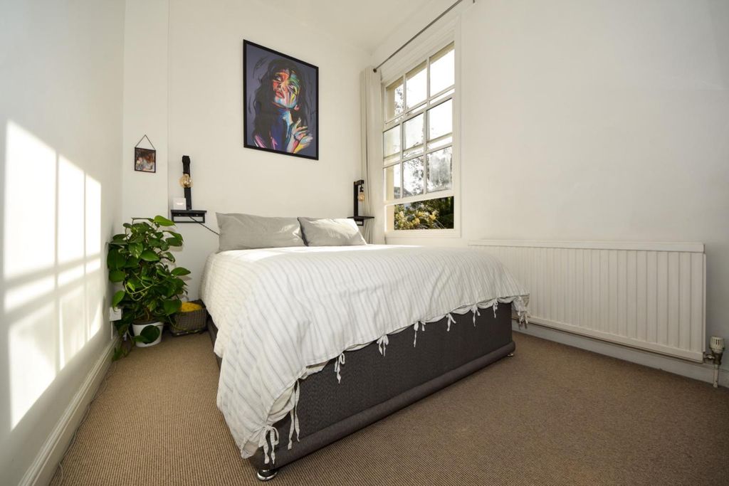 Property photo 2 of 6 Image.Jpeg