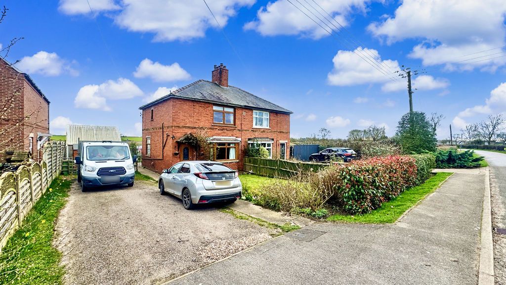 Property photo 1 of 16 Photo 18