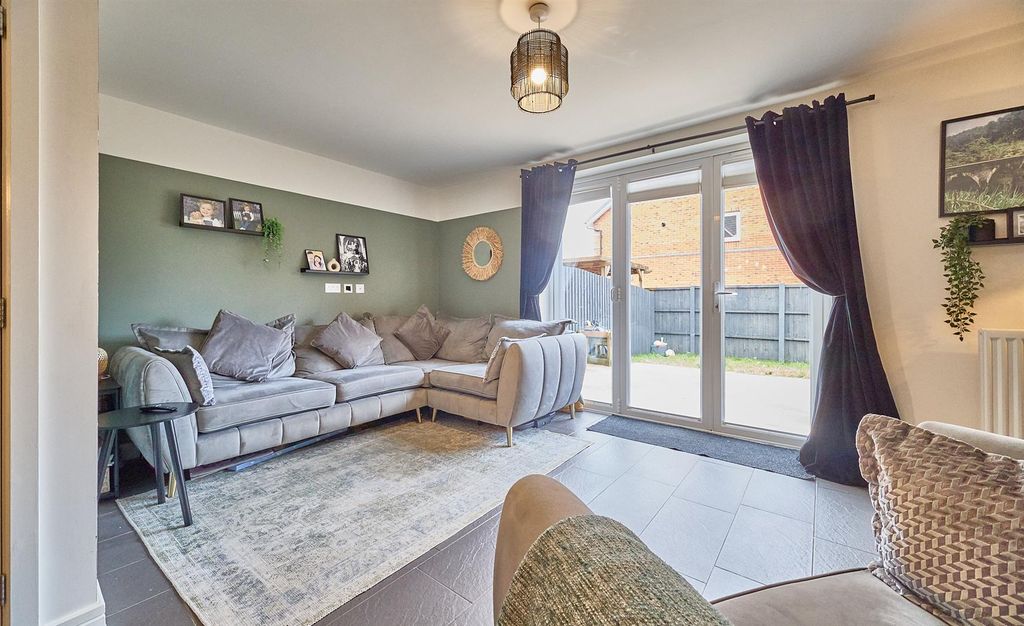 Property photo 3 of 16 Open Plan Living/Dining/Kitchen