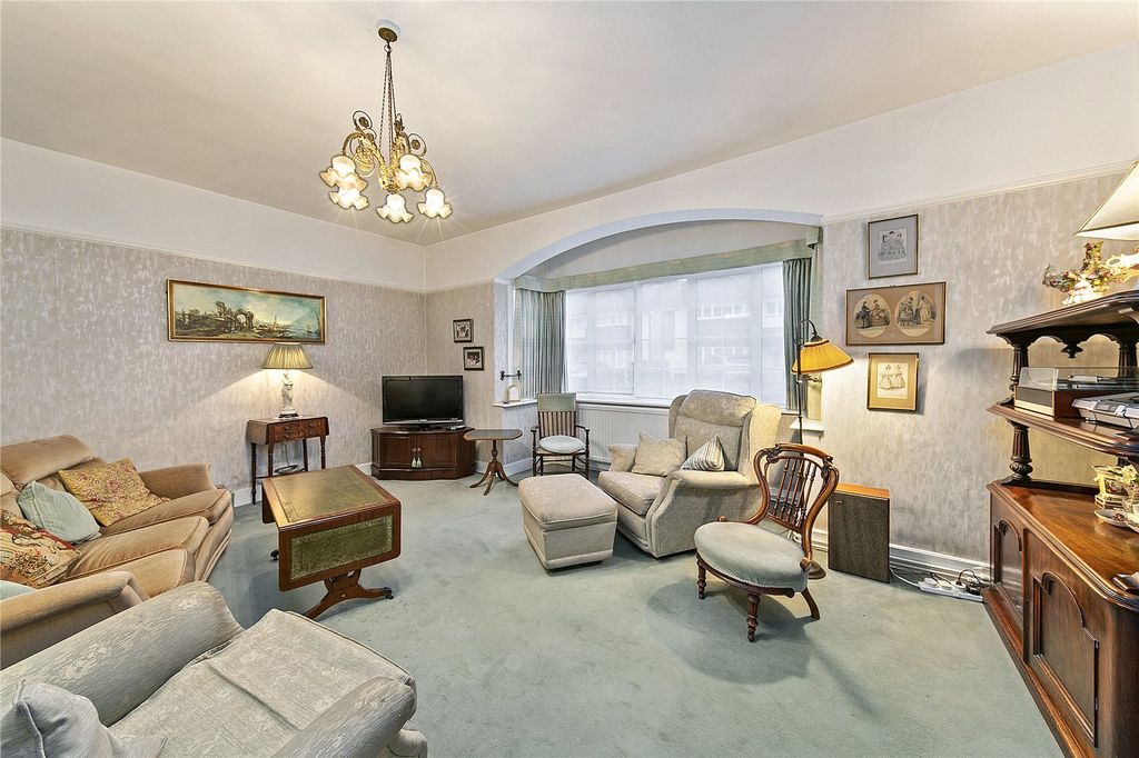 Property photo 3 of 12 Picture No. 15