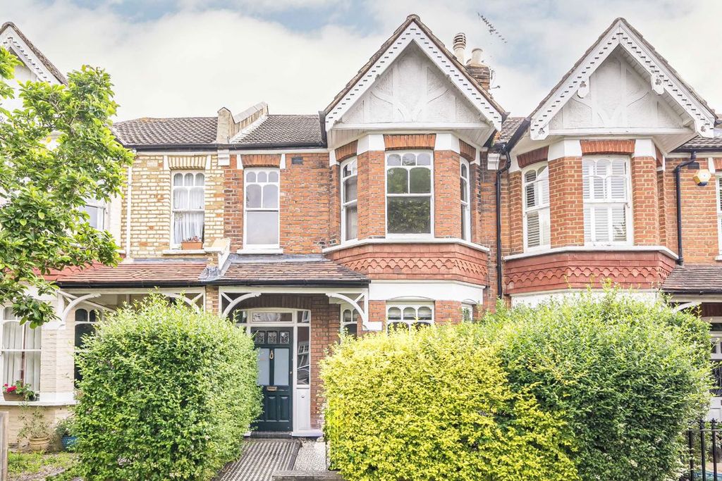 Property photo 1 of 13