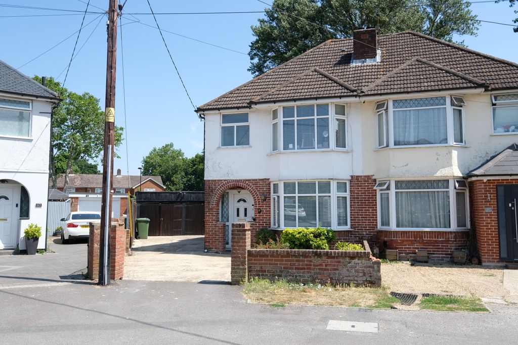Property photo 1 of 22