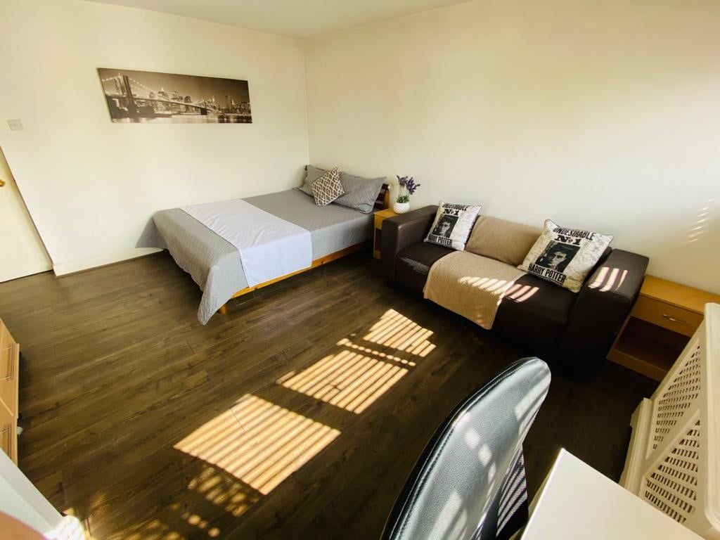 Property photo 3 of 22