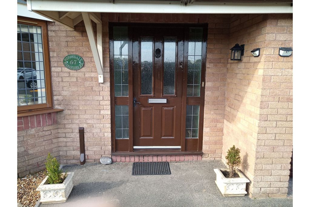 Property photo 3 of 38