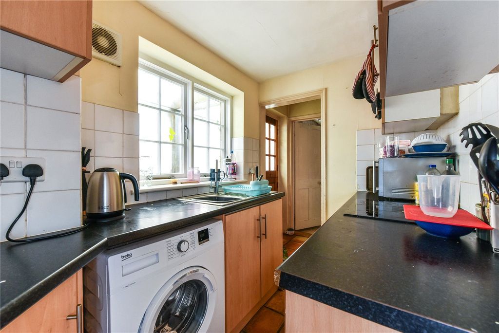 Property photo 3 of 15 Kitchen