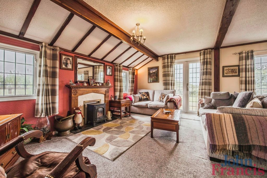 Property photo 2 of 44 Pbox-Img.Jpg
