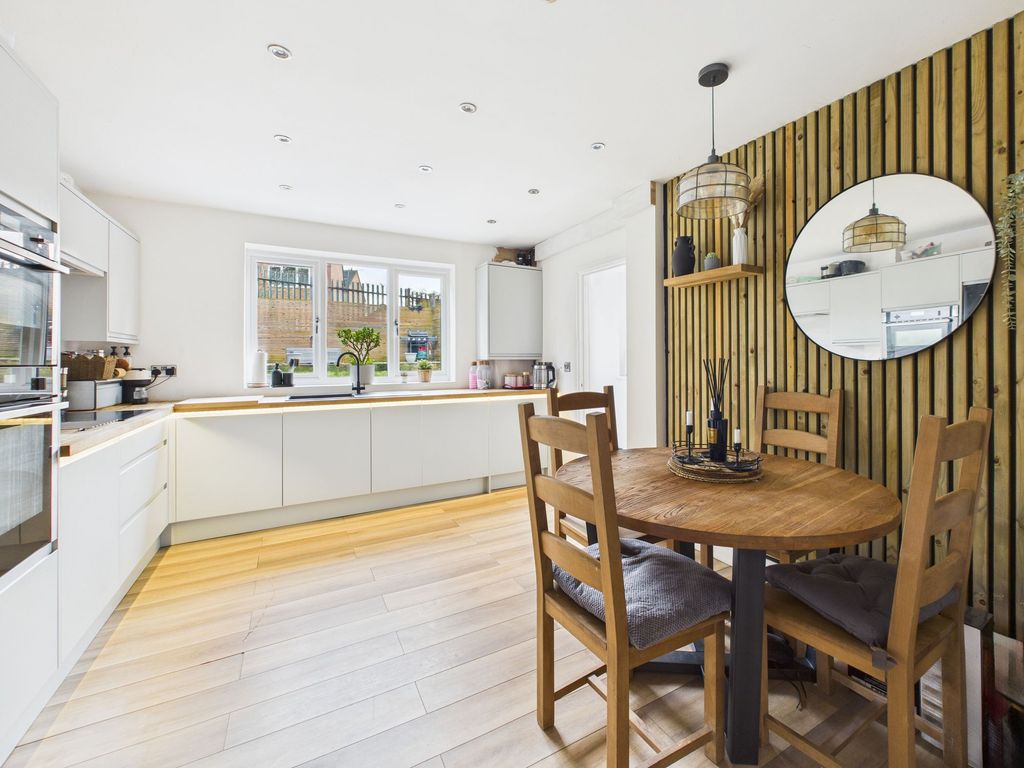 Property photo 2 of 13 Dining Kitchen