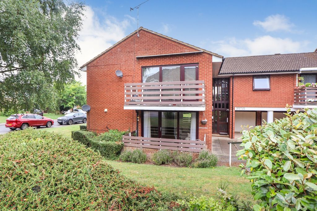 Property photo 1 of 7