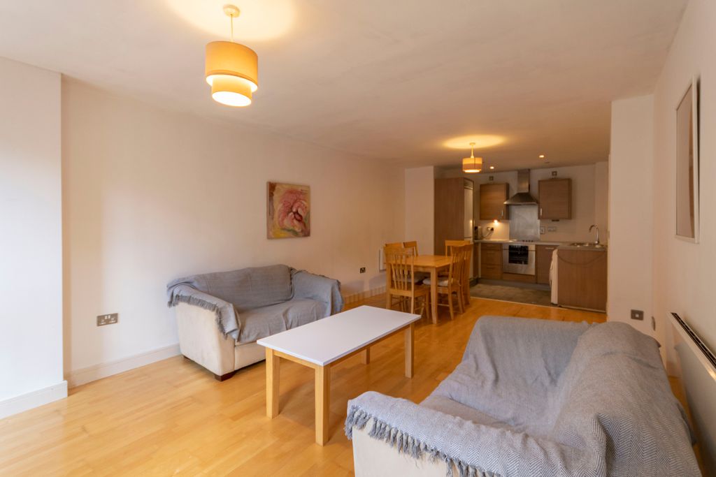 Property photo 3 of 10 Img_6827_1