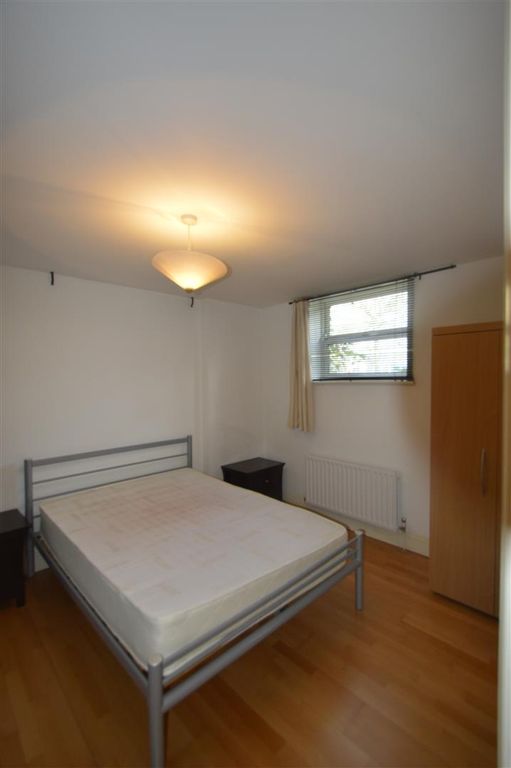 Property photo 2 of 4