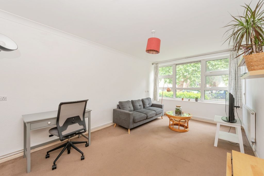 Property photo 2 of 14 Photo #2